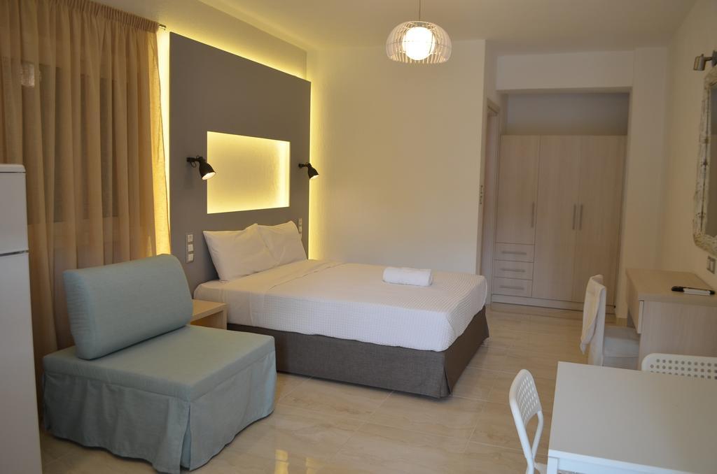 Ammos Apartments Glífa Szoba fotó